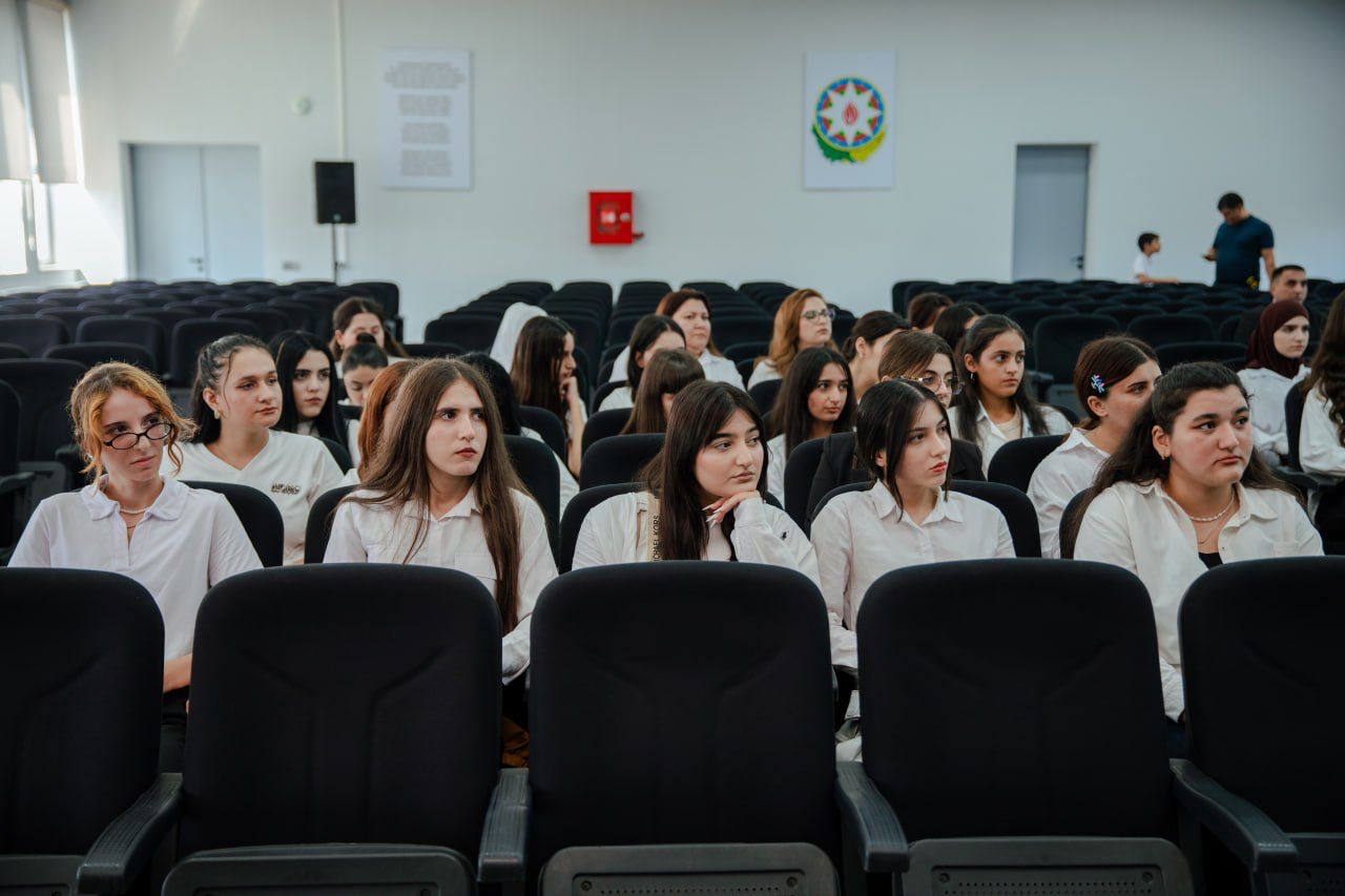 Lənkəranda qızlar üçün “Yango Azerbaijan” təhsil proqramına start verilib: Future Skills Academy - Lankaran (FOTO)