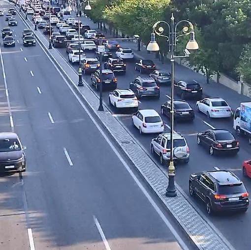 DİQQƏT: Bu yollarda tıxac var - SİYAHI (FOTO)