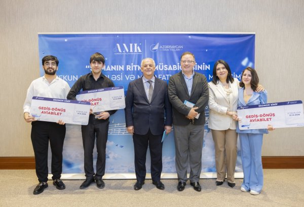 Azərbaycan Hava Yolları və Milli Konservatoriya Milli Musiqi Gününə həsr olunan müsabiqə keçirib (FOTO)