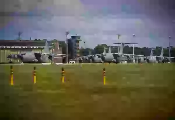 Almaniyada hərbi baza yaxınlığından naməlum dron qalıqları aşkarlanıb