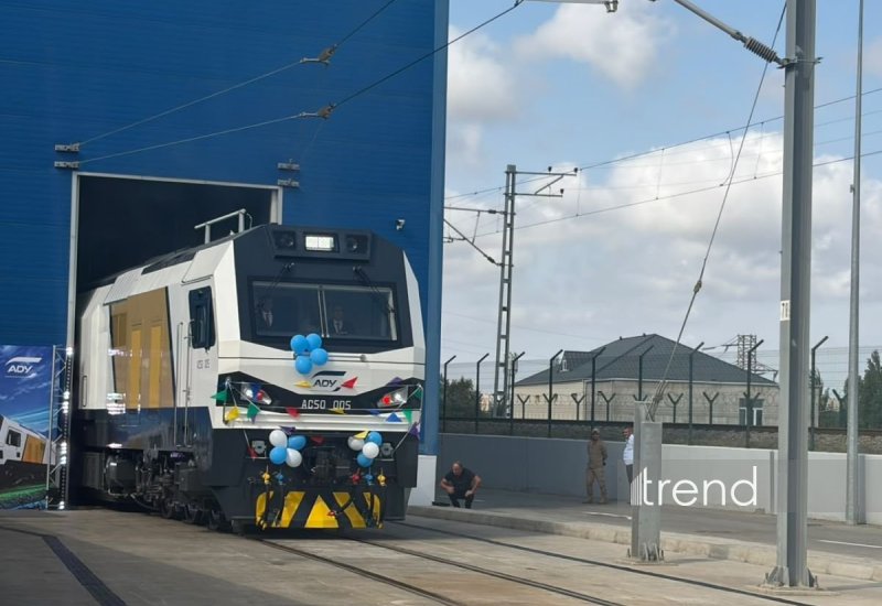 ADY Çindən 7 lokomotiv alıb (FOTO)