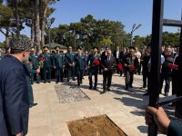 Əli Nağıyev, Zakir Həsənov və Elçin Quliyev general İsgəndər Allahverdiyevin dəfn mərasimində (FOTO)