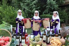 Şamaxıda Üzüm və Şərab Festivalının açılış mərasimi keçirilib (FOTO)