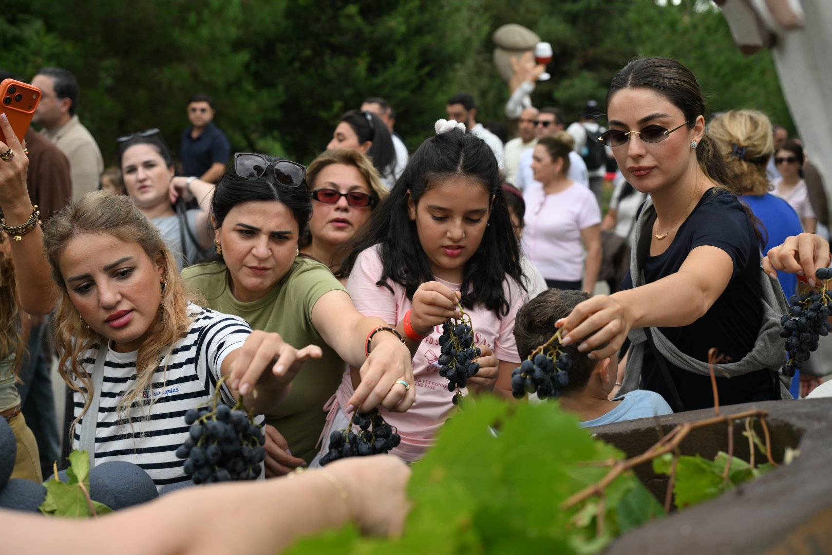Şamaxıda Üzüm və Şərab Festivalının açılış mərasimi keçirilib (FOTO)