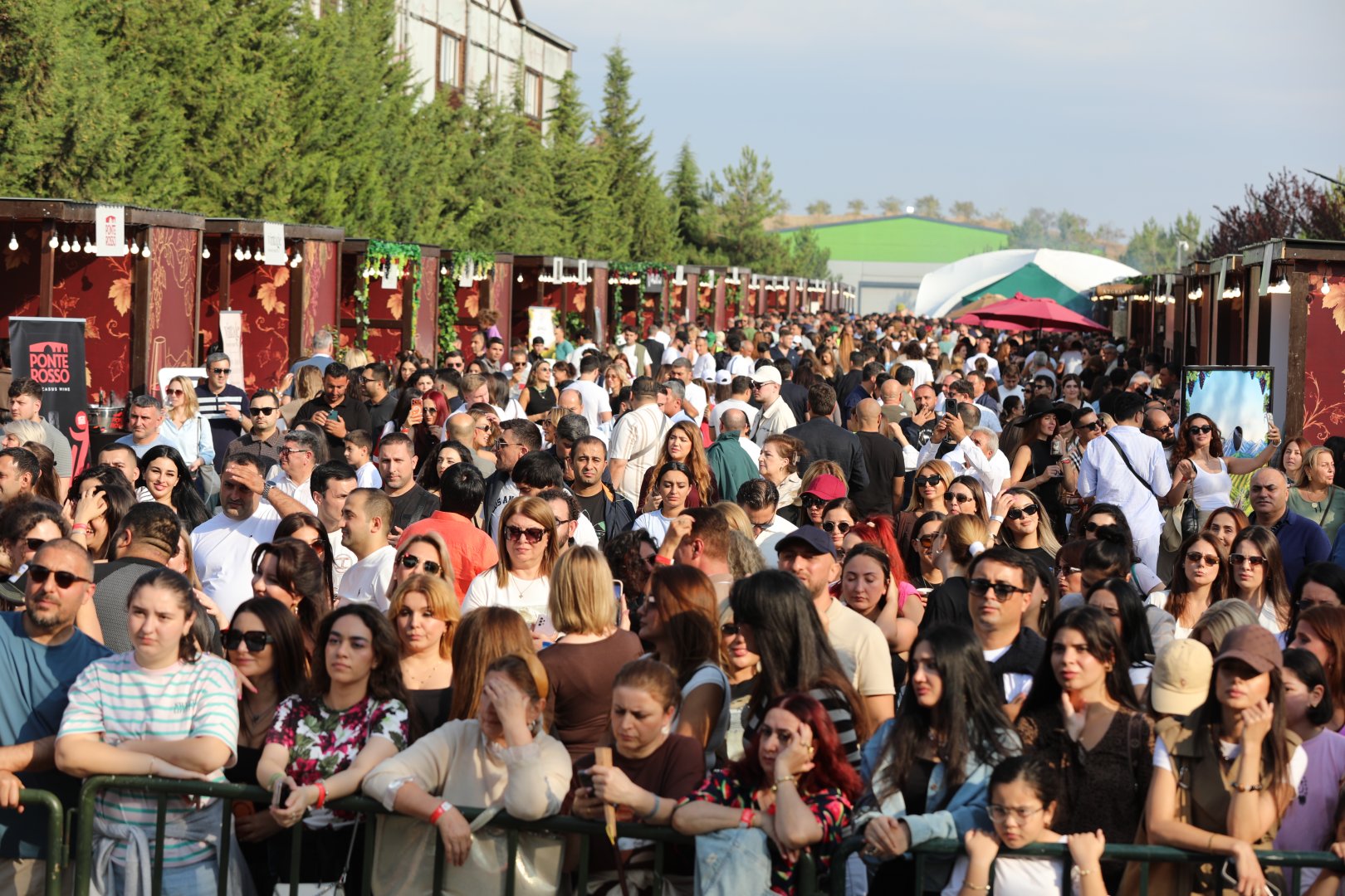 Şamaxıda Üzüm və Şərab Festivalının açılış mərasimi keçirilib (FOTO)