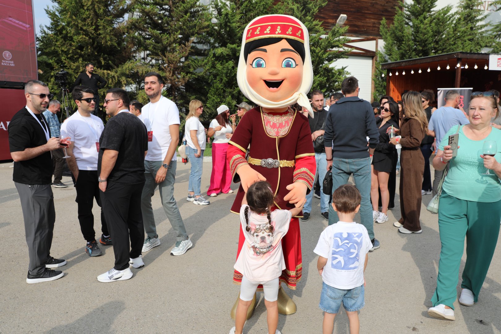 Şamaxıda Üzüm və Şərab Festivalının açılış mərasimi keçirilib (FOTO)
