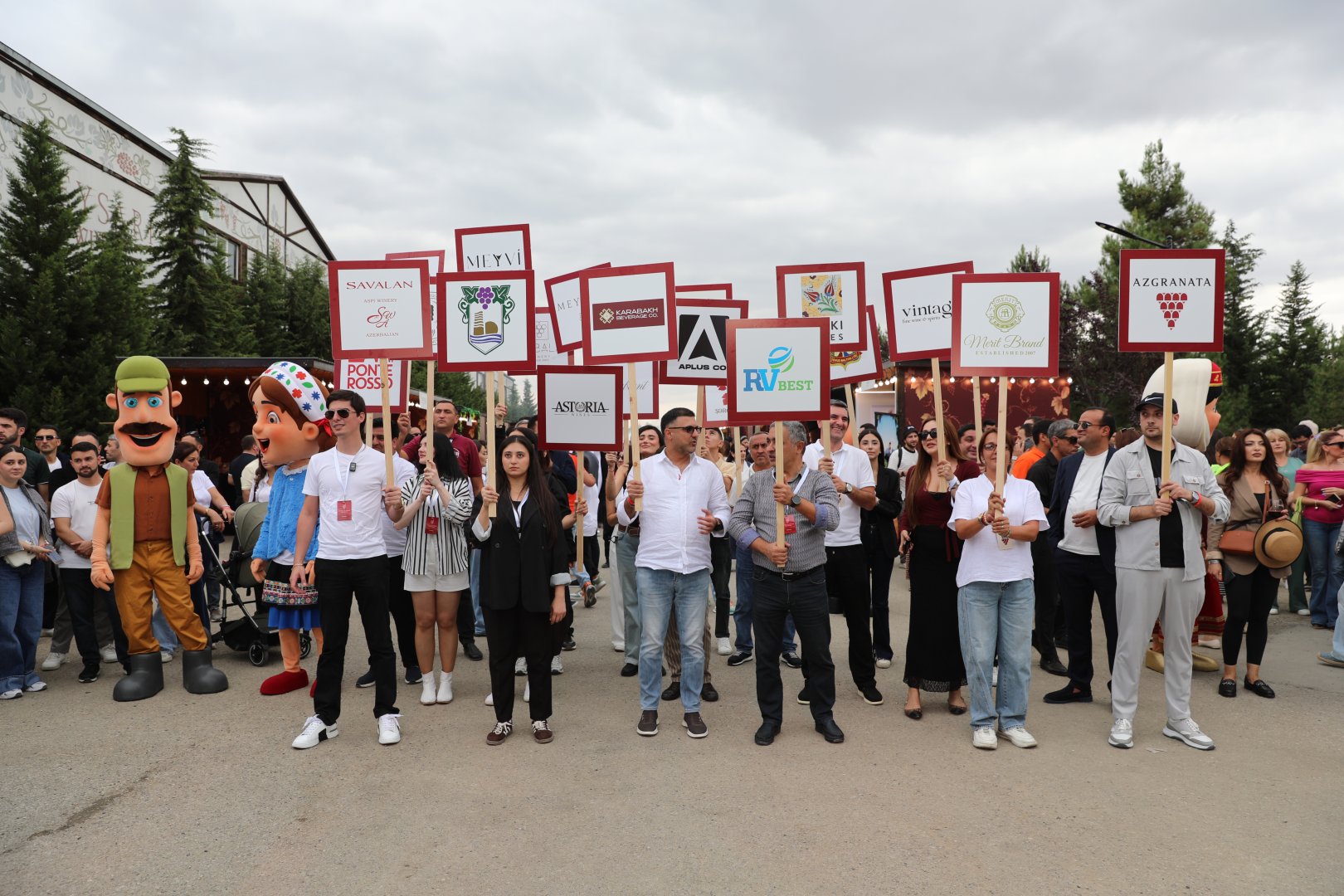 Şamaxıda Üzüm və Şərab Festivalının açılış mərasimi keçirilib (FOTO)