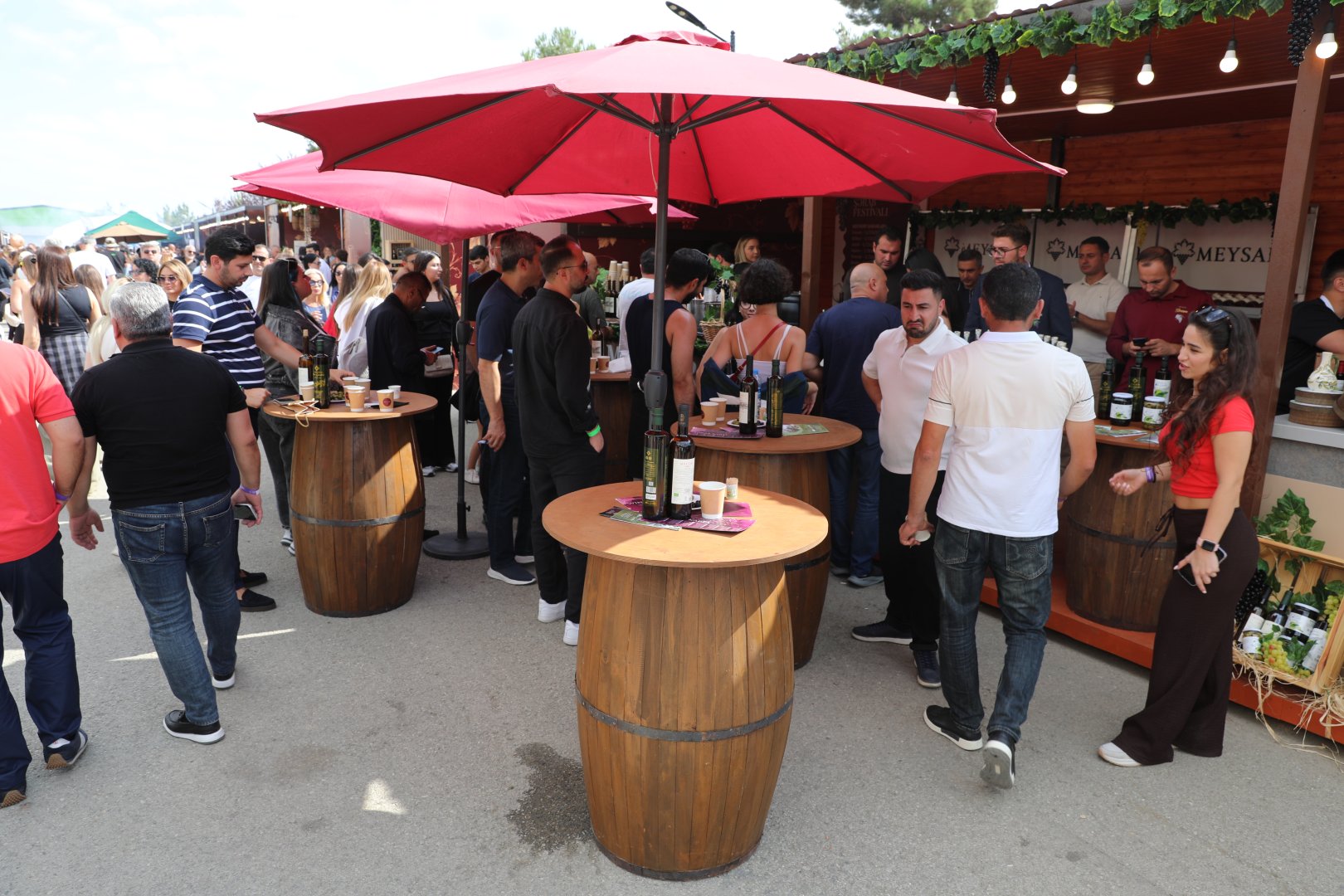 Üzüm, şərab və musiqi - Şamaxıda festival belə başa çatdı (FOTO)