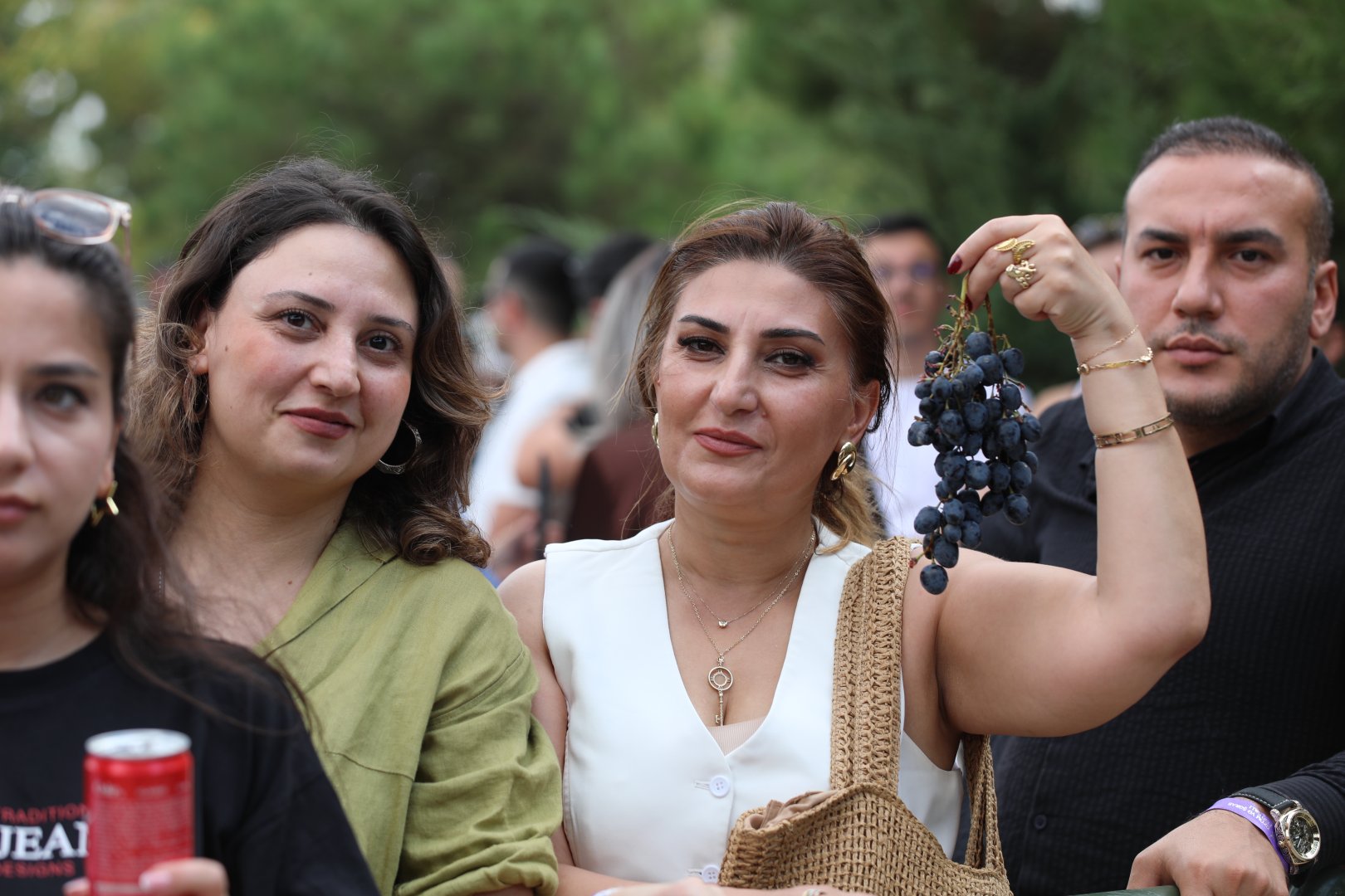 Üzüm, şərab və musiqi - Şamaxıda festival belə başa çatdı (FOTO)