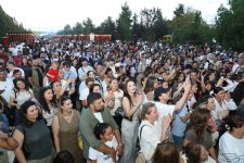Üzüm, şərab və musiqi - Şamaxıda festival belə başa çatdı (FOTO)