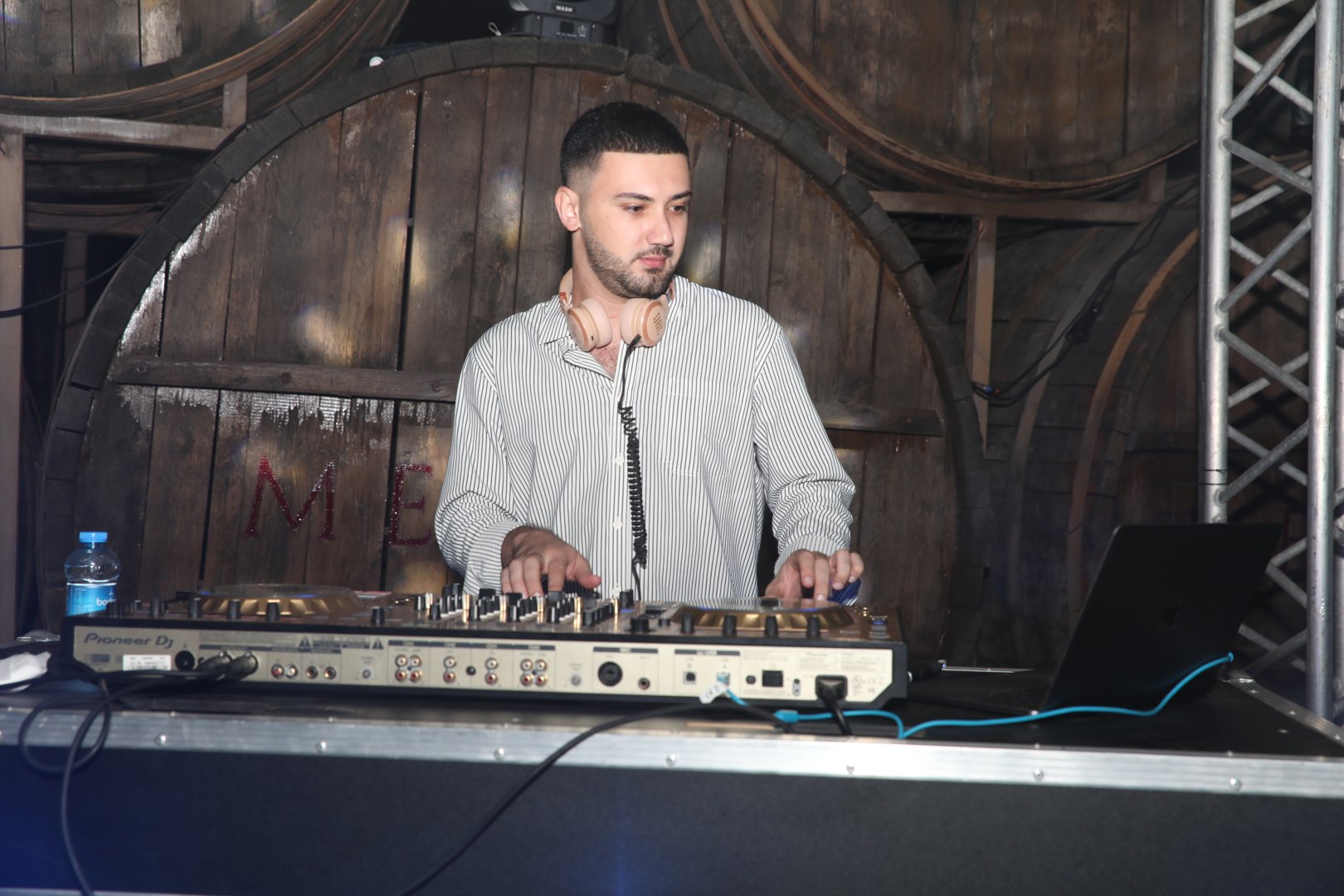 Meysəridə festival axşamı: səhnədə sevilən ifaçılar (FOTO/VİDEO)