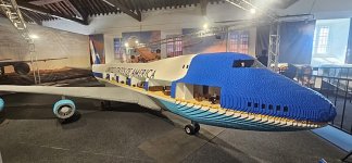 Avropanın ən böyük "LEGO" sərgisində "Trampın təyyarəsi" təqdim olundu (FOTO)