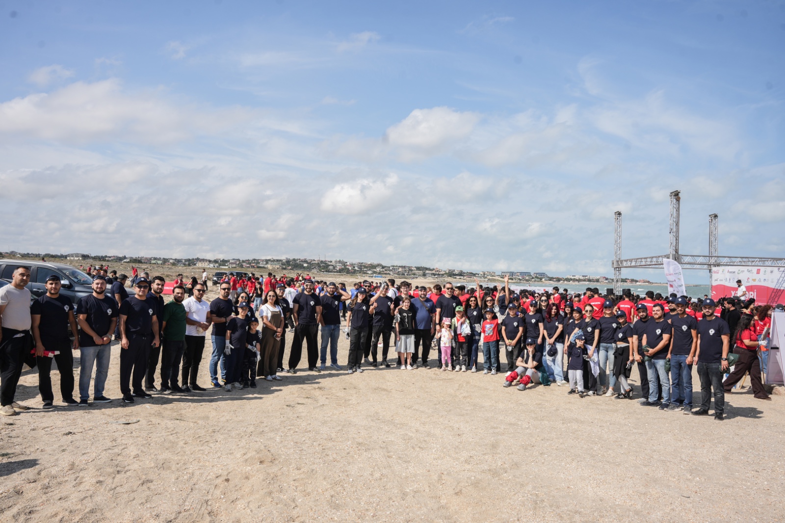 Carlsberg Azerbaijan “Xəzəri Qoruyaq!” sahilyanı təmizlik aksiyasına qoşuldu (FOTO)