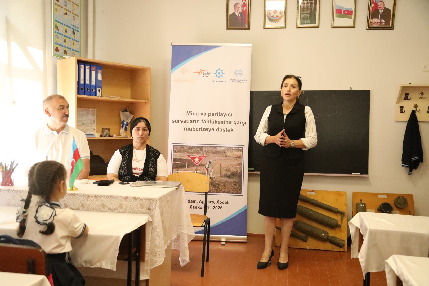 Ağdərə rayonunun Həsənriz kəndində mina təhlükəsinə dair maarifləndirmə təlimləri keçirilib (FOTO)