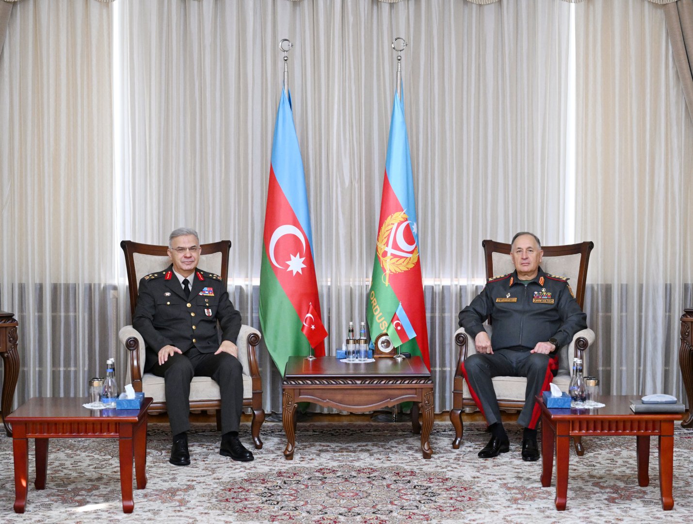 Azərbaycanla Türkiyə hərbi əməkdaşlıq və regional təhlükəsizlik məsələlərini müzakirə edib (FOTO)