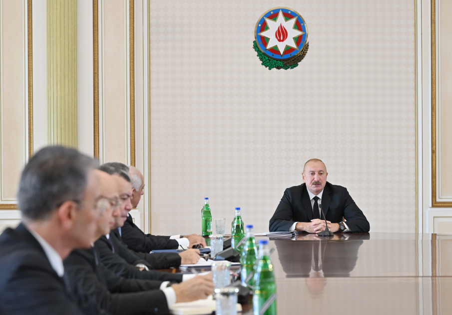 Prezident İlham Əliyevin sədrliyi ilə dağ-mədən və metallurgiya sənayesinin inkişafına dair Dövlət Proqramına həsr olunmuş müşavirə keçirilib (FOTO/VİDEO)