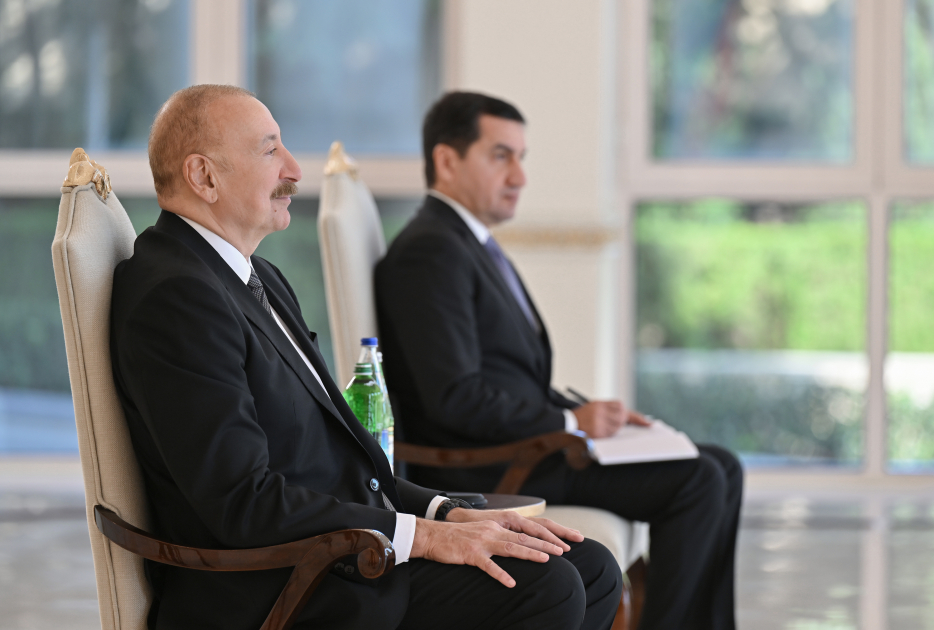 Prezident İlham Əliyev İsveçin Azərbaycanda yeni təyin olunmuş səfirini qəbul edib (FOTO)