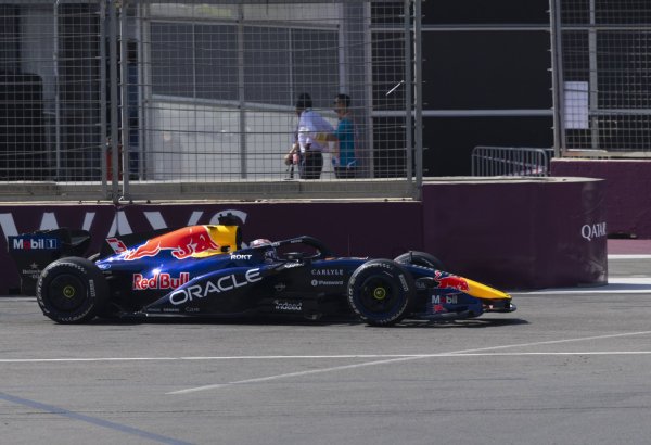 Azərbaycan Qran-Prisi: İkinci sərbəst yürüşün də qalibi Rassel oldu (YENİLƏNİB)