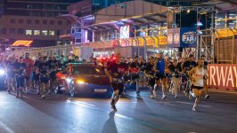 Formula 1 trekində ilk dəfə kütləvi qaçış baş tutdu (FOTO)