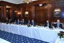 Ceyhun Bayramov ABŞ biznes nümayəndələri ilə görüşdə Azərbaycanın strateji prioritetlərini açıqlayıb (FOTO)