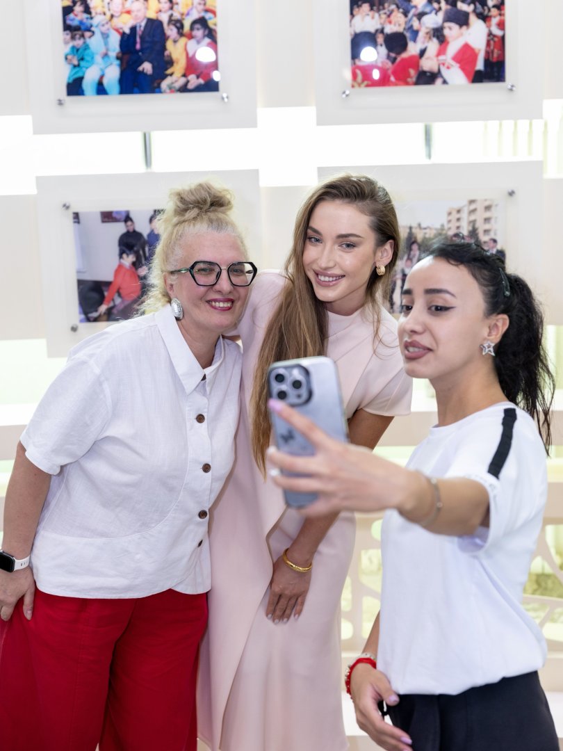 Alyona Əliyeva xüsusi qayğıya ehtiyacı olan uşaqlar üçün mərkəzi ziyarət edib (FOTO/VİDEO)