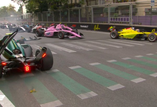 Formula 2 üzrə sprint yarışının qalibi müəyyənləşib (FOTO) (YENİLƏNİB)