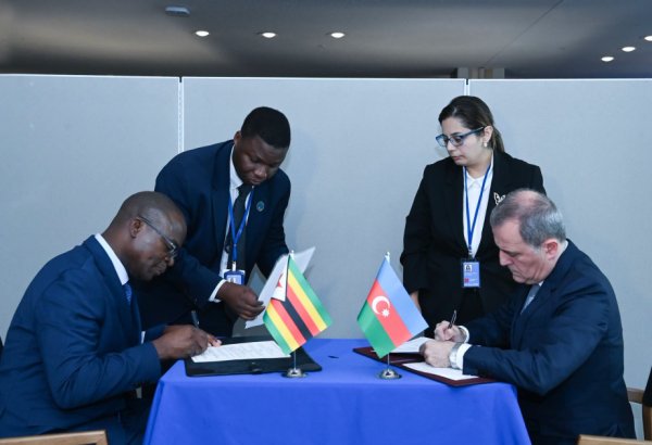Azərbaycan və Zimbabve arasında siyasi məsləhətləşmələrə dair Anlaşma Memorandumu imzalanıb (FOTO)