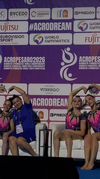 Akrobatlarımız Dünya çempionatının finalında (FOTO)