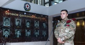 AzMİU-da 27 Sentyabr – Anım Günü: Şəhidlərimizin qəhrəmanlığı və Vətənə sədaqəti əbədi yaşayacaq (FOTO)