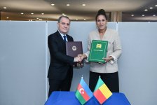 Azərbaycan və Benin vizadan qarşılıqlı azadolma barədə saziş imzalayıb (FOTO)
