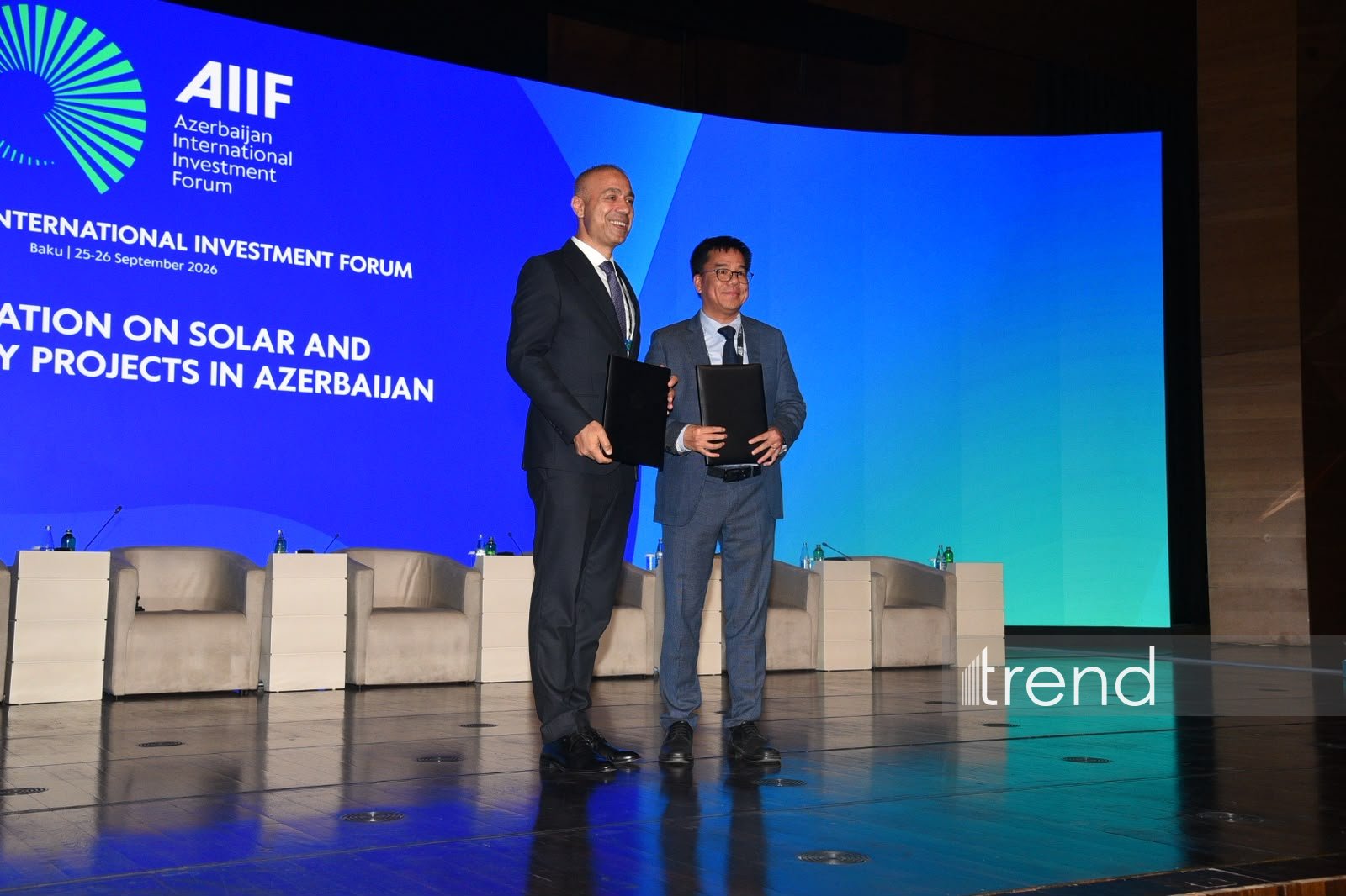 II Azərbaycan Beynəlxalq İnvestisiya Forumu çərçivəsində 12 sənəd imzalanıb (FOTO)