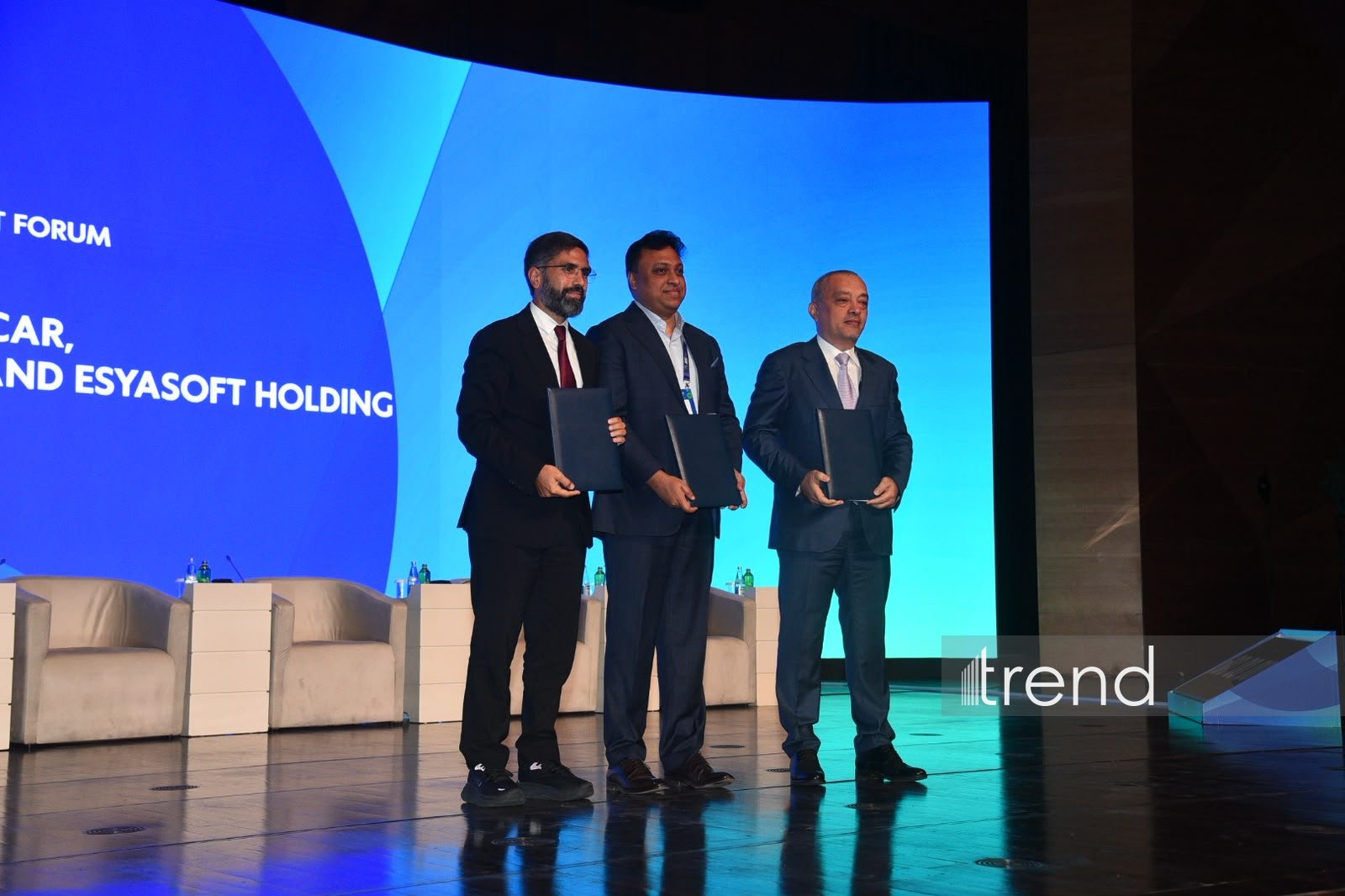 II Azərbaycan Beynəlxalq İnvestisiya Forumu çərçivəsində 12 sənəd imzalanıb (FOTO)