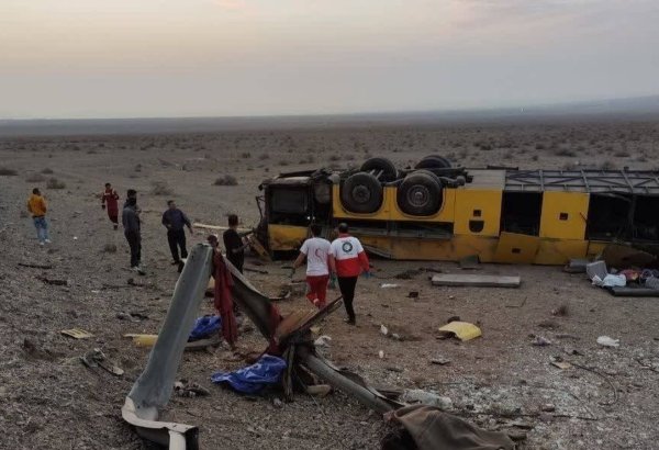 İranda sərnişin avtobusu aşıb - 11 nəfər ölüb