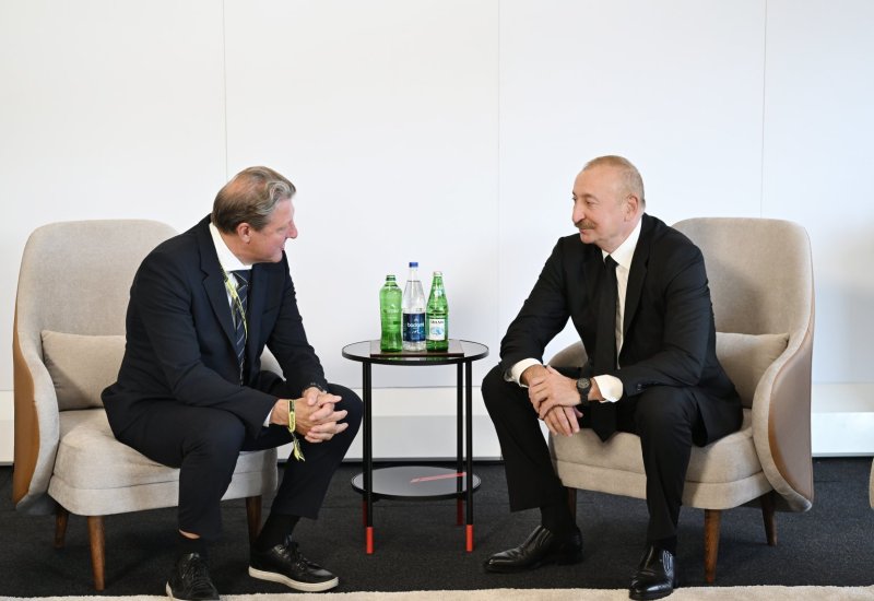 Prezident İlham Əliyev Beynəlxalq Xizək və Snoubord Federasiyasının prezidenti ilə görüşüb (FOTO/VİDEO)