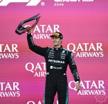 Formula 1 Azərbaycan Qran-Prisinin qalibi mükafatlandırılıb (FOTO)