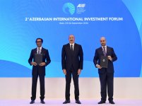 İkinci Azərbaycan Beynəlxalq İnvestisiya Forumu çərçivəsində imzalanmış sənədlər mübadilə edilib (FOTO)