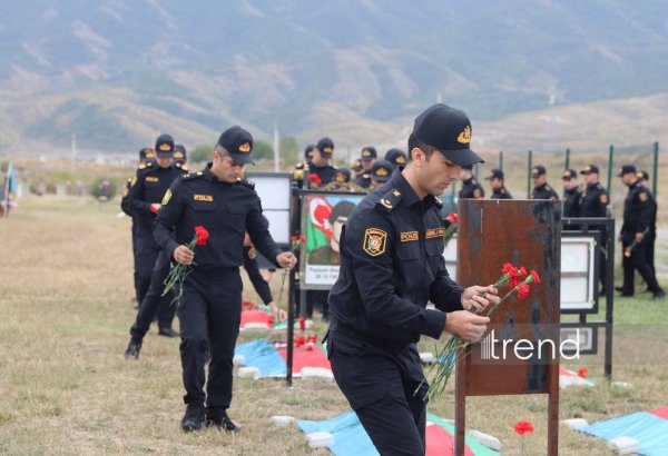 Xocalıda 27 Sentyabr Anım Günü ilə bağlı Şəhidlər xiyabanı ziyarət olunub (FOTO)