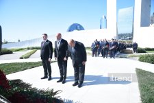 27 Sentyabr – Anım Günü ilə əlaqədar Zəfər Parkına ziyarət başlayıb (FOTO)