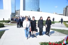 27 Sentyabr – Anım Günü ilə əlaqədar Zəfər Parkına ziyarət başlayıb (FOTO)