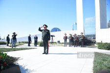 27 Sentyabr – Anım Günü ilə əlaqədar Zəfər Parkına ziyarət başlayıb (FOTO)