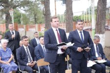 Xaçmaz Rayon İcra Hakimiyyətinin başçısı Elnur Rzayev İstisu qəsəbəsində sakinlərlə səyyar qəbul keçirib (FOTO)