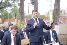 Xaçmaz Rayon İcra Hakimiyyətinin başçısı Elnur Rzayev İstisu qəsəbəsində sakinlərlə səyyar qəbul keçirib (FOTO)