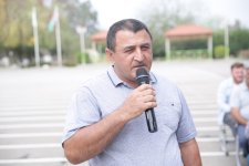 Xaçmaz Rayon İcra Hakimiyyətinin başçısı Elnur Rzayev İstisu qəsəbəsində sakinlərlə səyyar qəbul keçirib (FOTO)