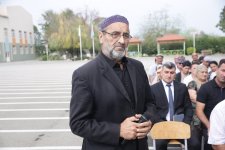 Xaçmaz Rayon İcra Hakimiyyətinin başçısı Elnur Rzayev İstisu qəsəbəsində sakinlərlə səyyar qəbul keçirib (FOTO)