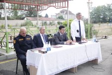 Xaçmaz Rayon İcra Hakimiyyətinin başçısı Elnur Rzayev İstisu qəsəbəsində sakinlərlə səyyar qəbul keçirib (FOTO)