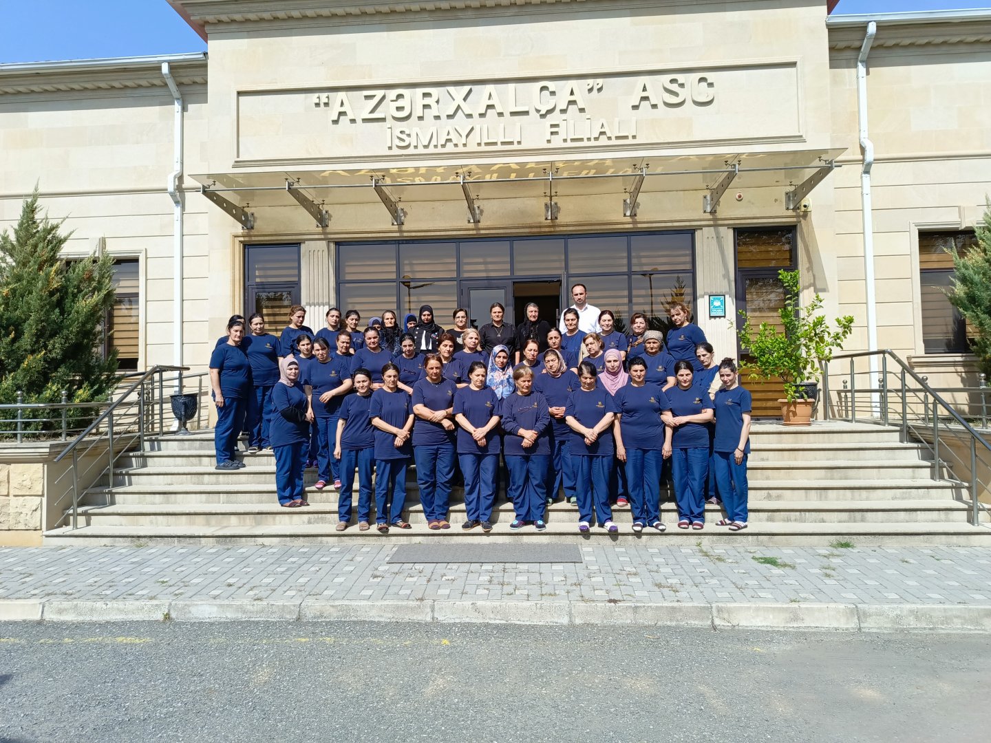 27 Sentyabr – Anım Günü “Azərxalça” ASC-nin emalatxanalarında qeyd olunub (FOTO)