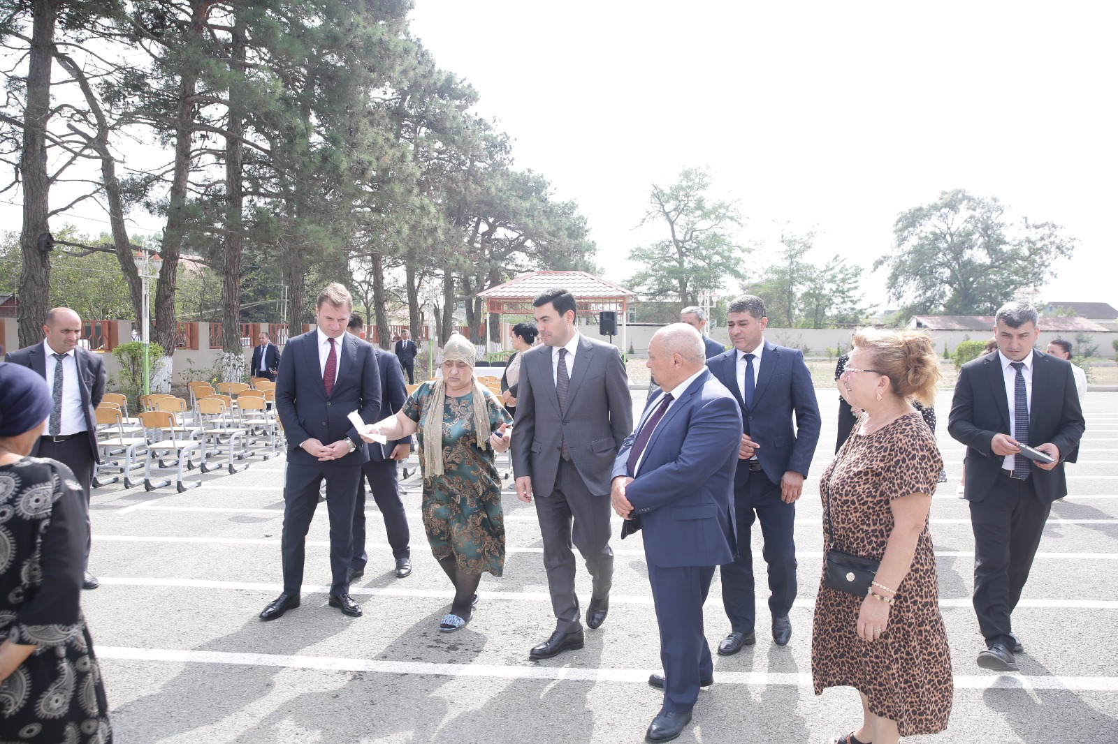Xaçmaz Rayon İcra Hakimiyyətinin başçısı Elnur Rzayev İstisu qəsəbəsində sakinlərlə səyyar qəbul keçirib (FOTO)
