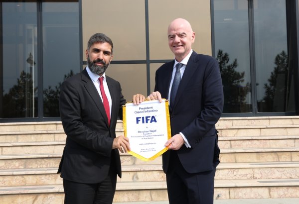 FIFA prezidentinə U-15 Dünya Çempionatına hazırlıq barədə məlumat verilib (FOTO) (YENİLƏNİB)
