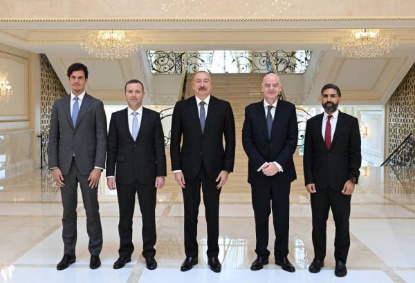 İnfantino FIFA-ya göstərdiyi dəstəyə və U-15 Dünya Çempionatının keçirilməsinə görə Prezident İlham Əliyevə təşəkkür edib