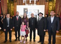 Leyla Əliyeva “Harmoniya” sənədli filminin təqdimat mərasimində iştirak edib (FOTO)